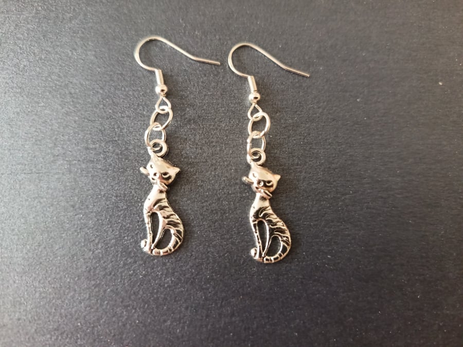 Silver cat charm dangle earrings