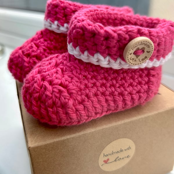 Babies booties age 0-3 months