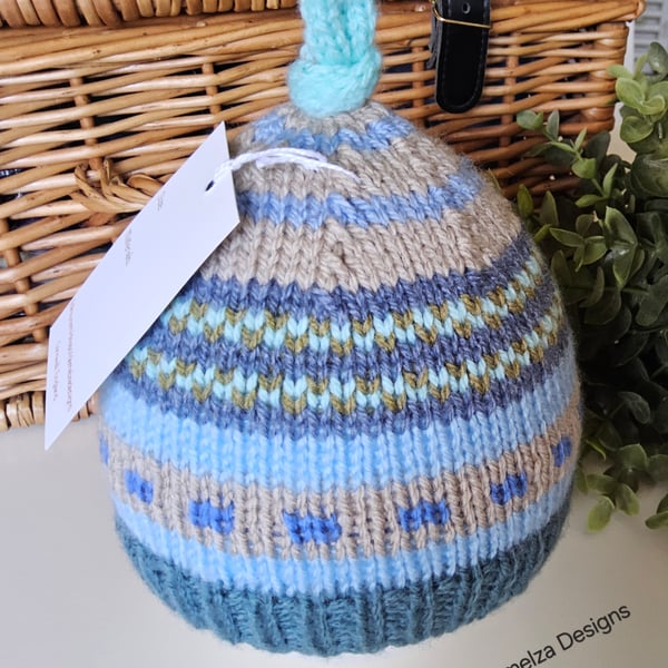 Designer  Baby Knotted Fairisle Hat 3-9 months size 