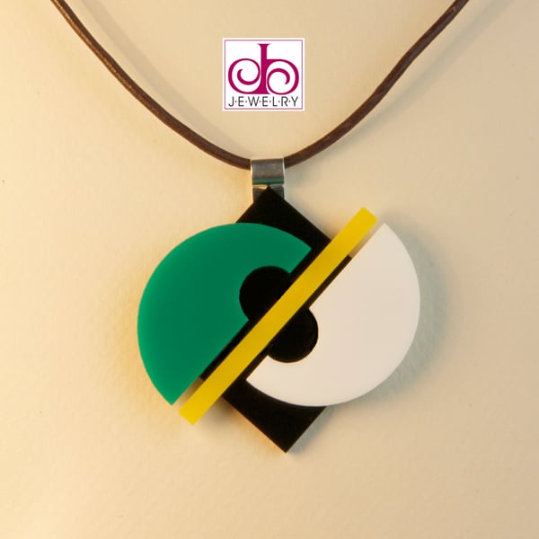 RETRO 1930's ACRYLIC NECKLACE - DESIGN 0005