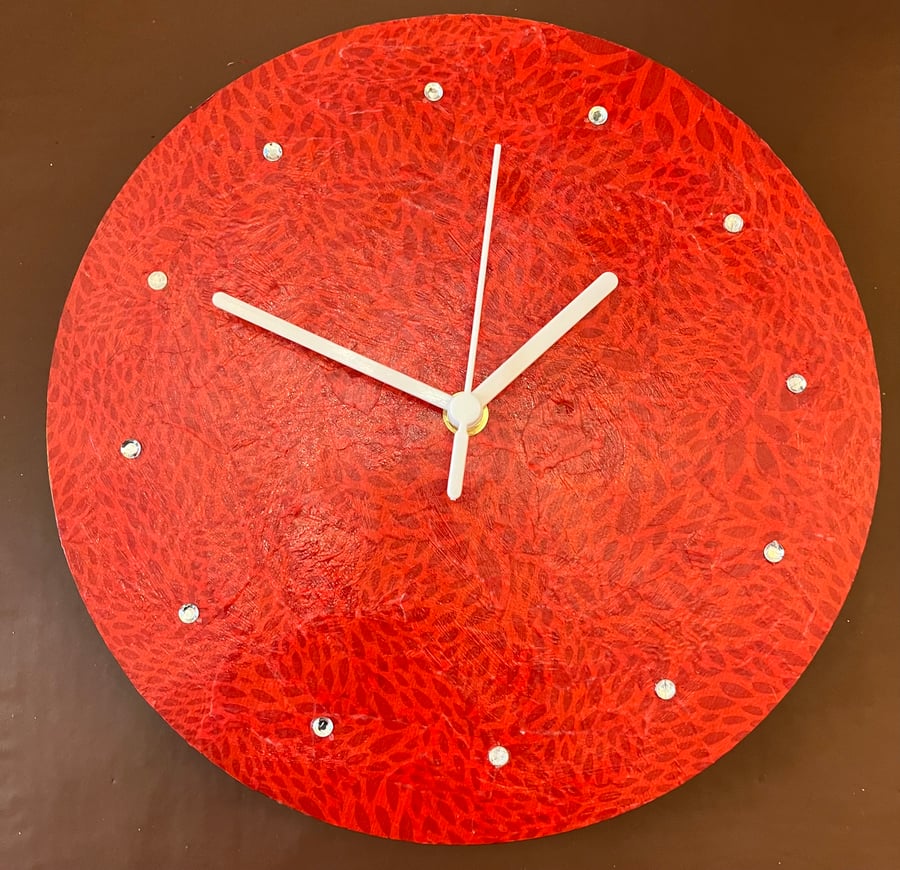 Decoupage Clock - red crackle style pattern