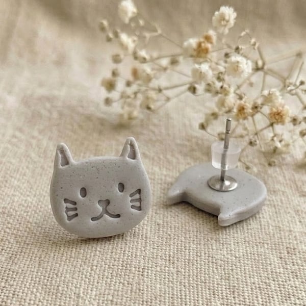  Cat Face Stud Earring - 1 Pair (6 Designs Available) - Gift for Cat Lovers