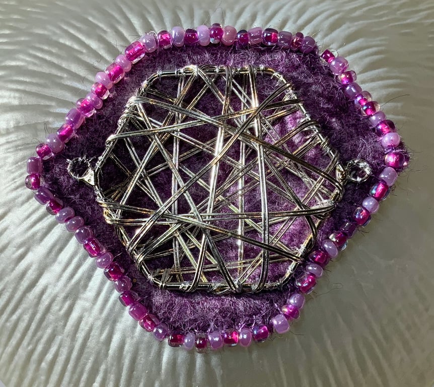 Wool & Wire Pendant Brooch.