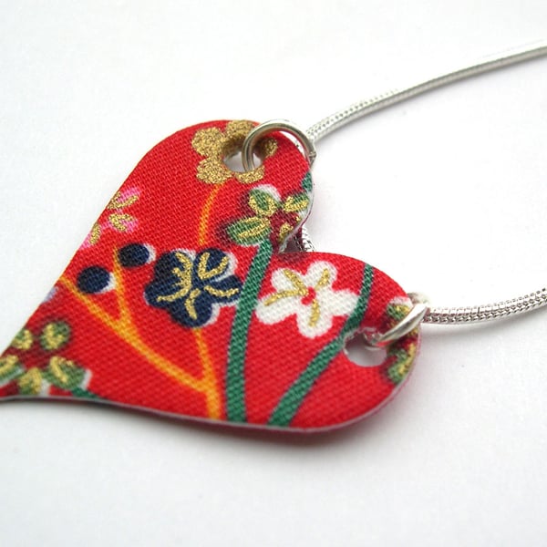  Hardened Fabric Chinese Floral Necklace in Red 