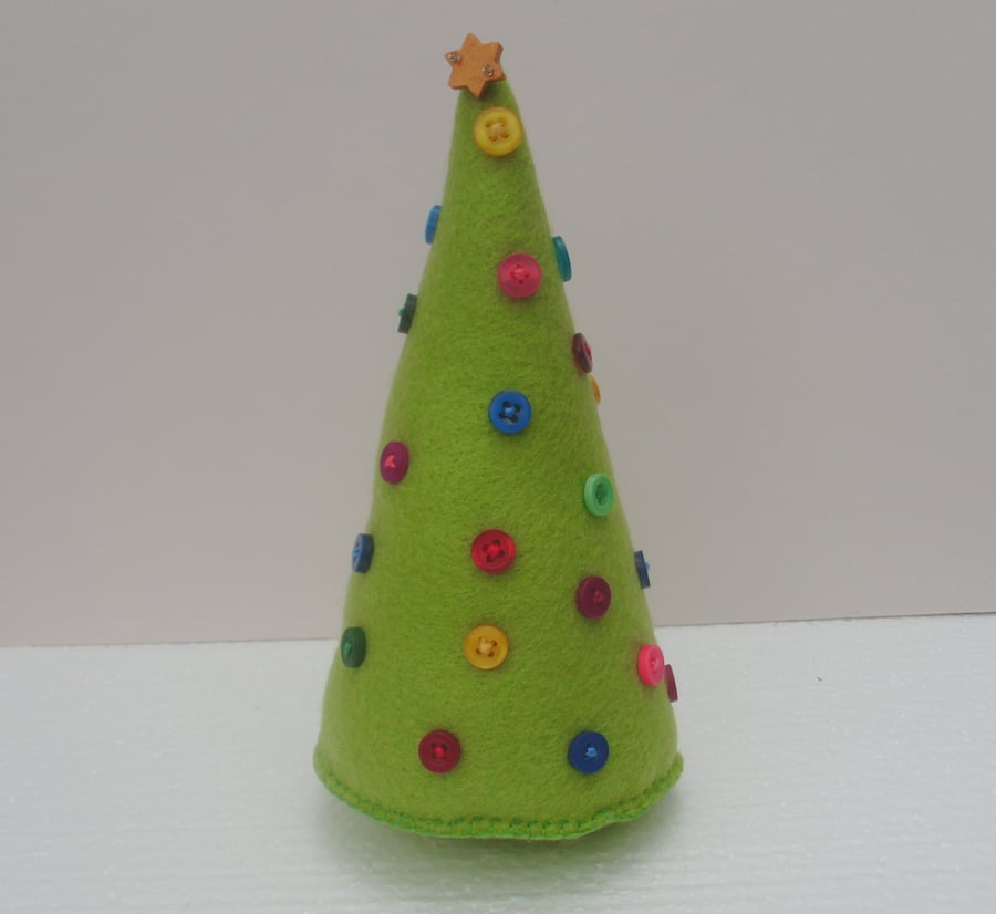 CHRISTMAS TREE   FELT