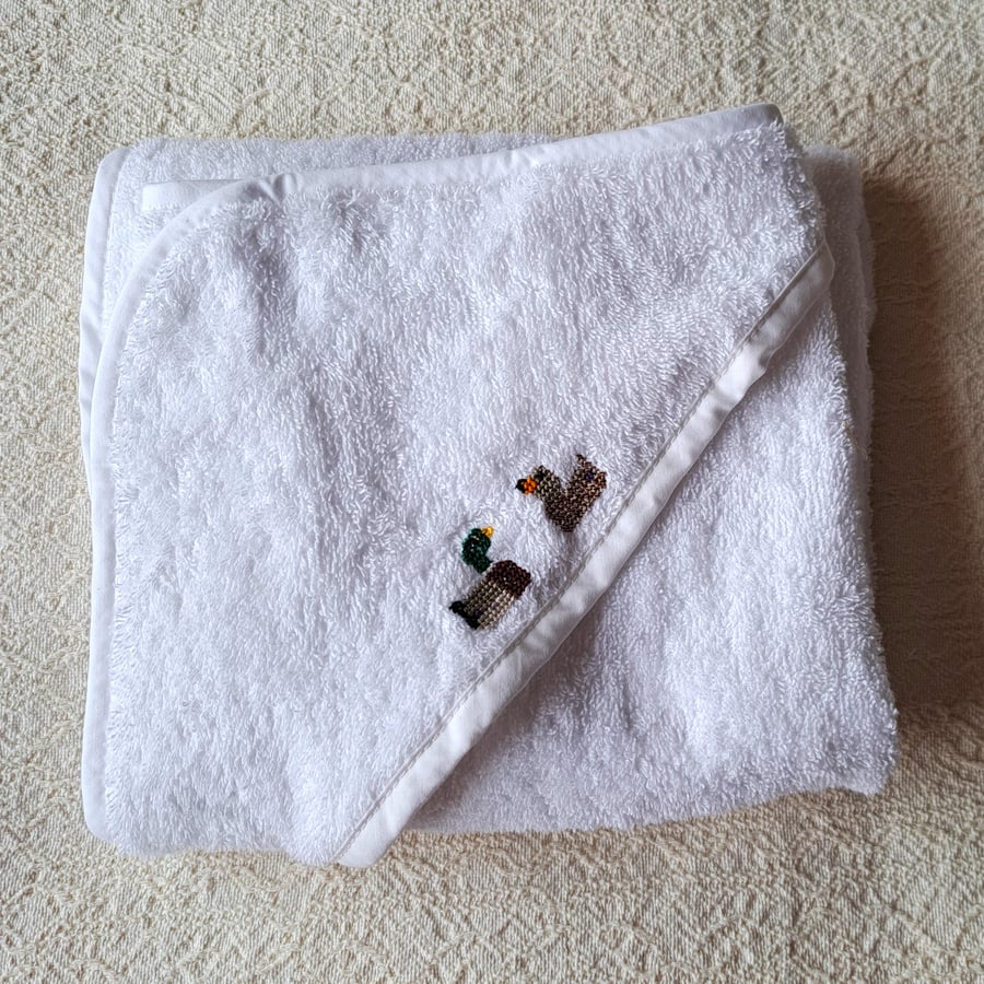 Duck, hooded baby towel, hand embroidered