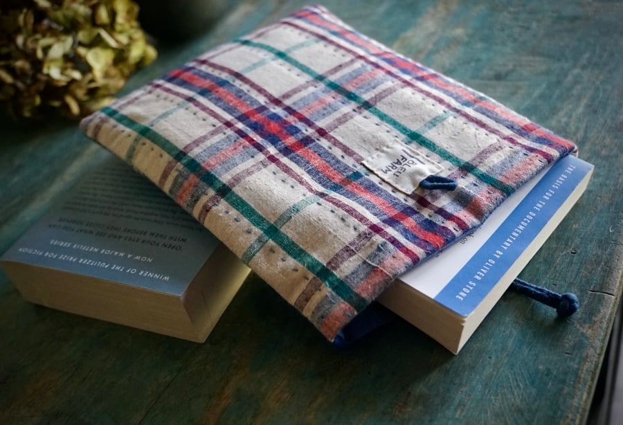 Vintage Fabric Book Sleeve Handmade Book Pouch with Back Pocket