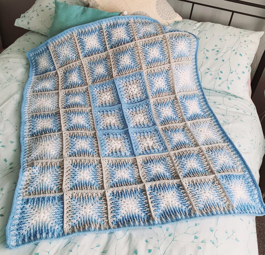 Blue tones patchwork blanket, crochet 