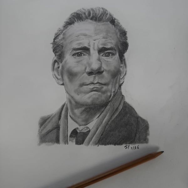Pete Postlethwaite