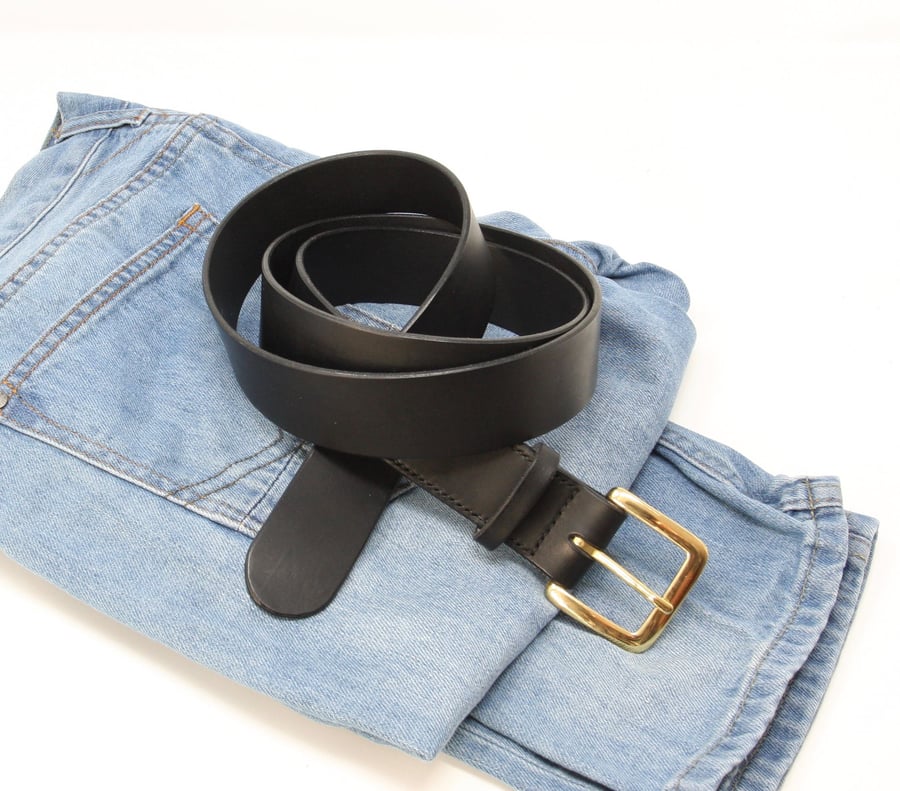 1.5" wide black leather belt; Italian leather; solid brass buckle