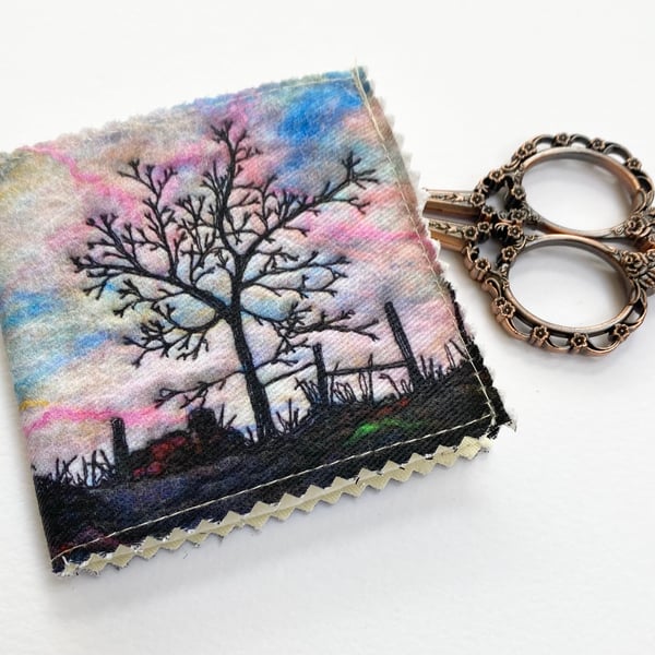 Sunset tree countryside sewing needle and pins case.