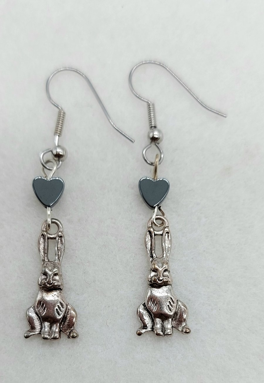 Rabbit-Hair and Hematite Hearts Earrings