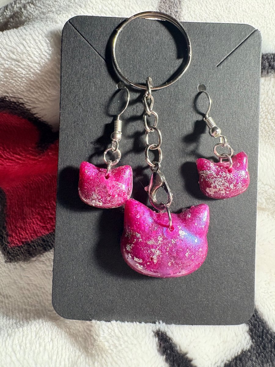 Resin earring and keyring set