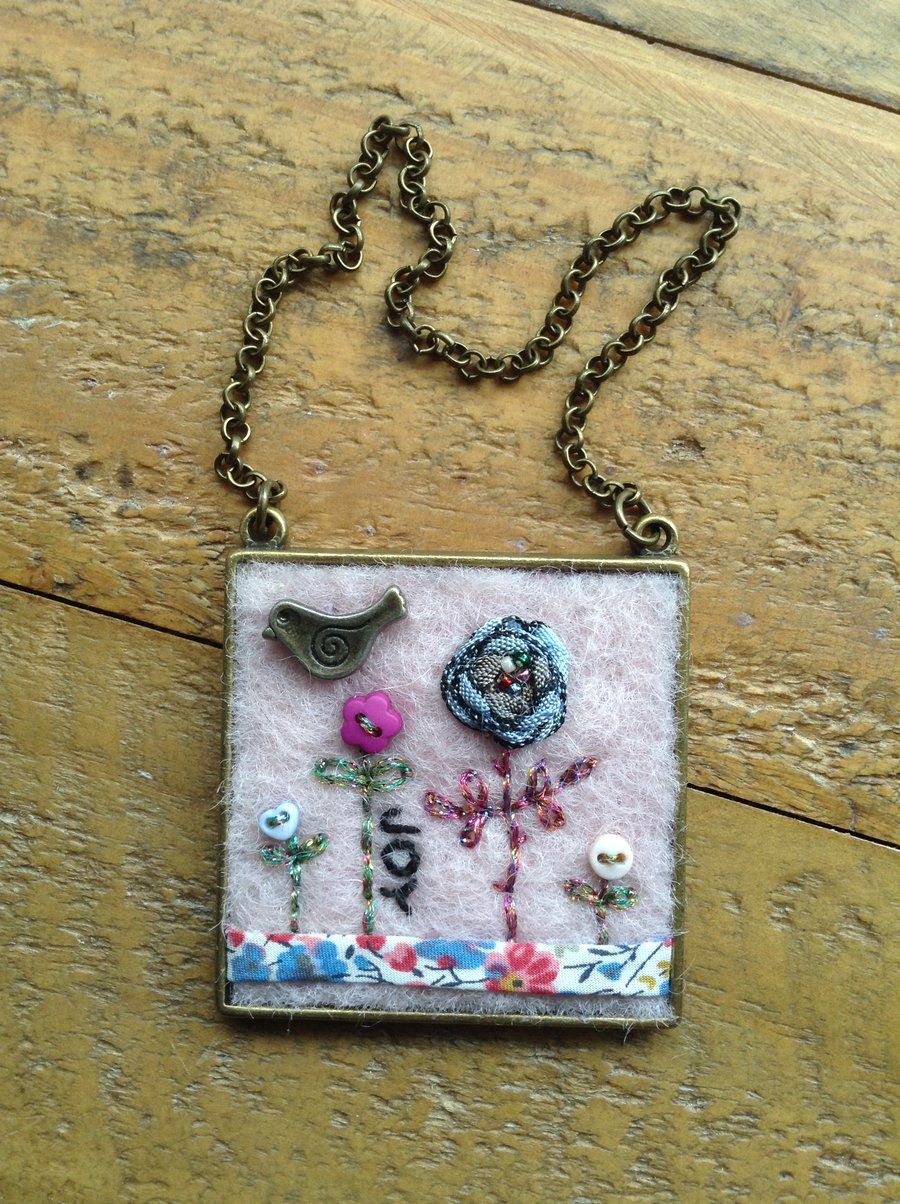 Felt hanging decoration