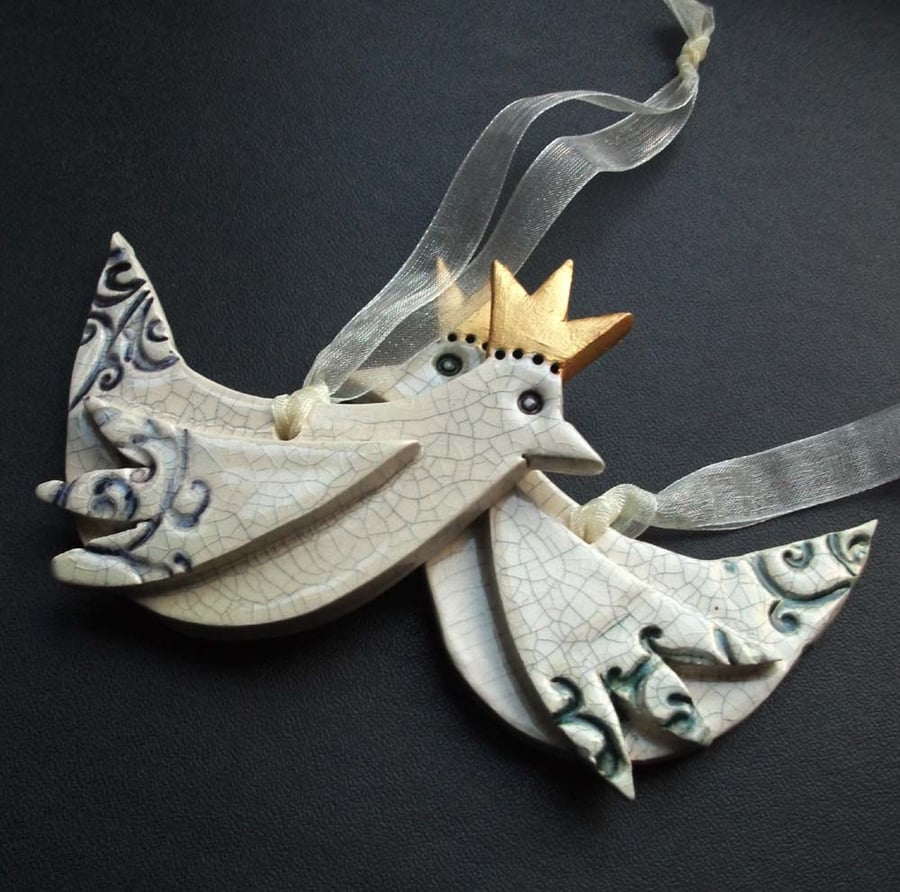 Set of two Christmas ceramic bird decorations with crowns 50% off