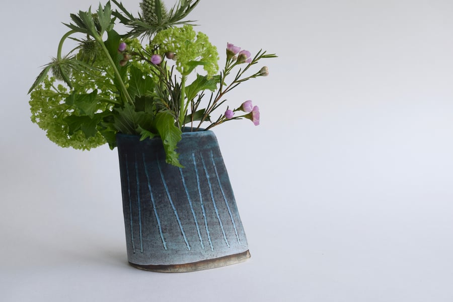 Flower Vase Tracks Design in Stoneware Ceramic