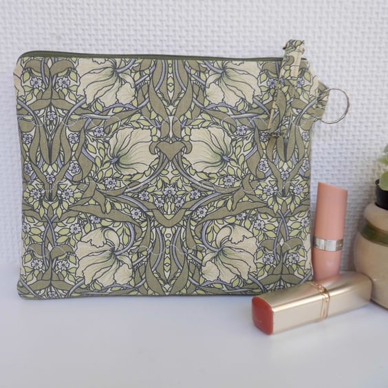 Make up bag in green Pimpernel fabric large size zipped