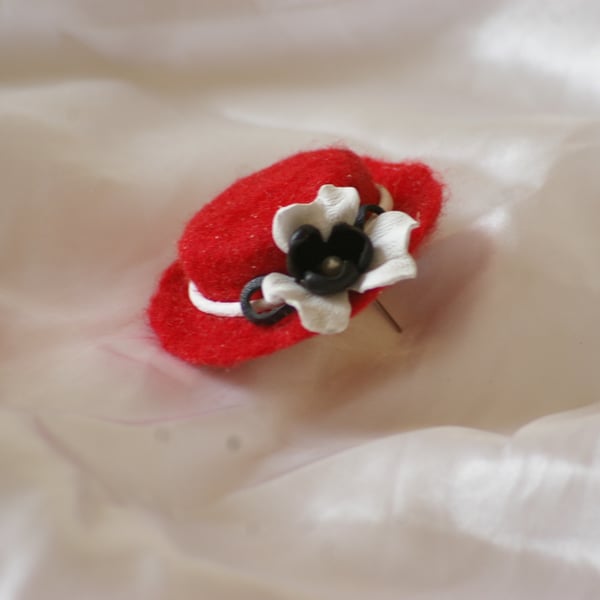 Handmade felted wool hat brooch