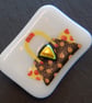 HANDMADE FUSED DICHROIC GLASS 'RED & YELLOW HANDBAG' BROOCH. - Image 2