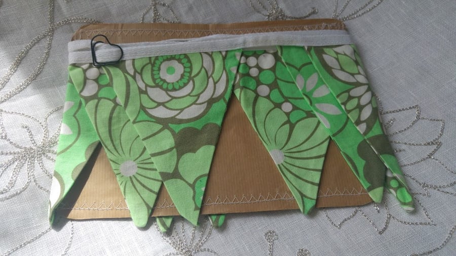 Amy Butler, Daisy Chain, Water Garden Forest Fabric Bunting
