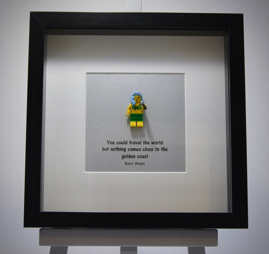 Katy Perry mini Figure frame