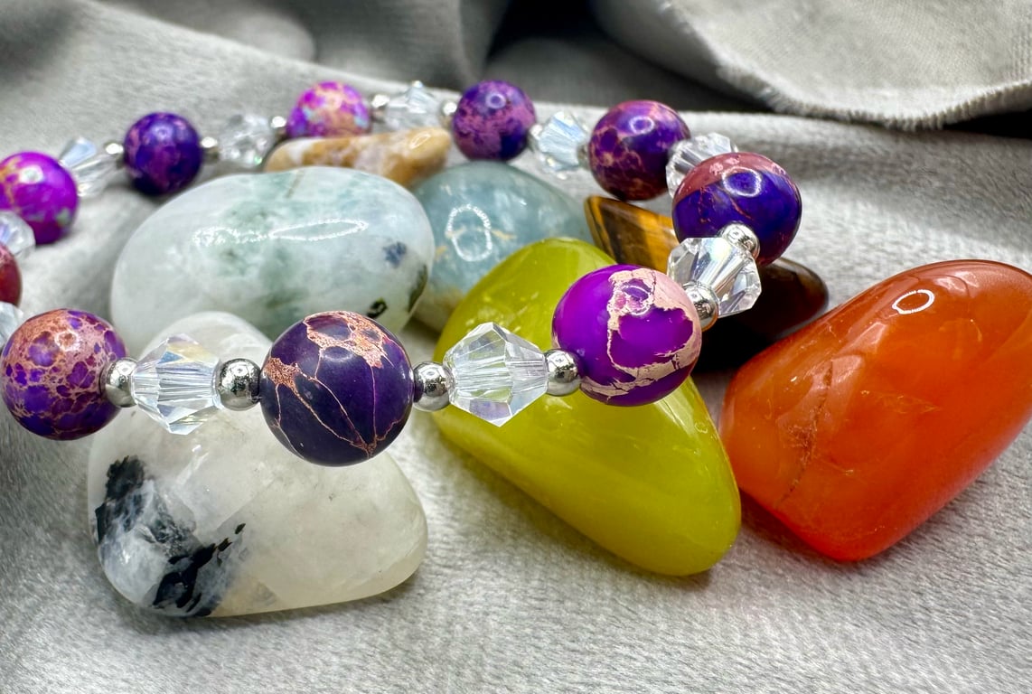 Pink jasper and crystal bracelet - elasticated