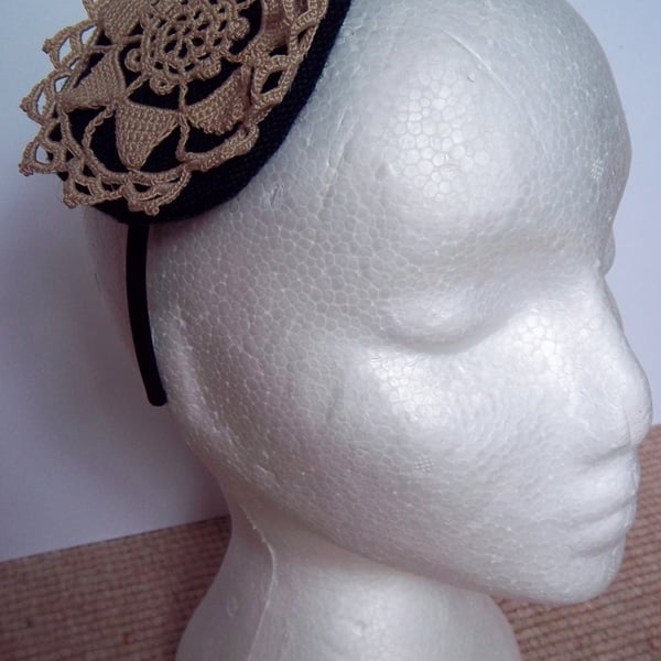 Crochet motif fascinator