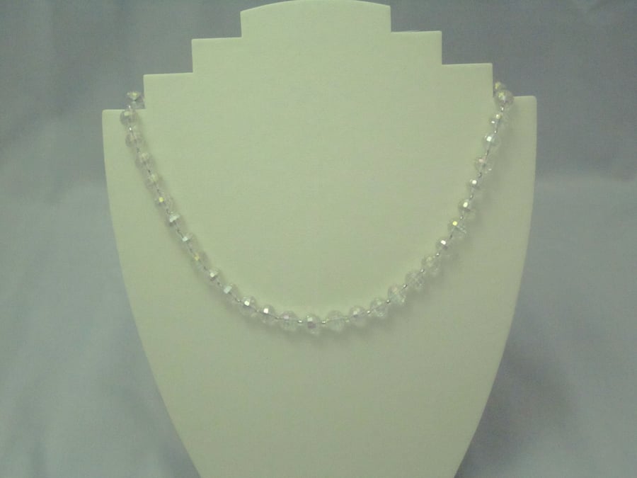 Sparkly crystal bead necklace (130)
