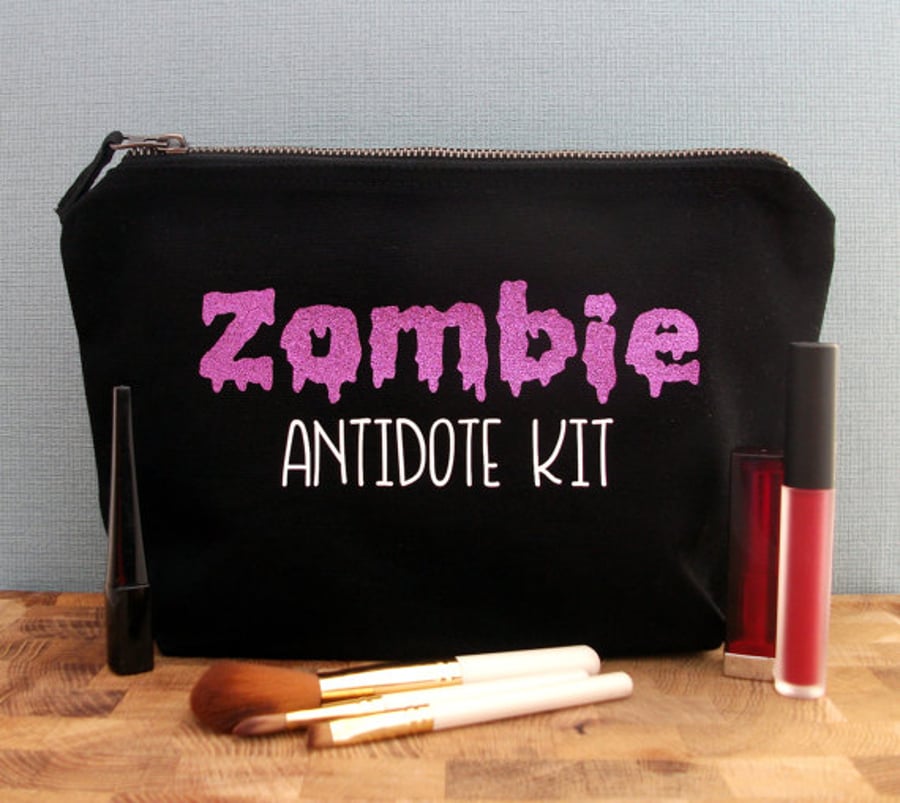 Zombie  Make Up Bag, Funny Make Up Bag, Toiletry Bag, Make-up Bag, Makeup Bag
