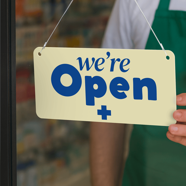 Pharmacy Open & Closed Sign – Modern: Hanging Door Sign for Chemist or Clinic