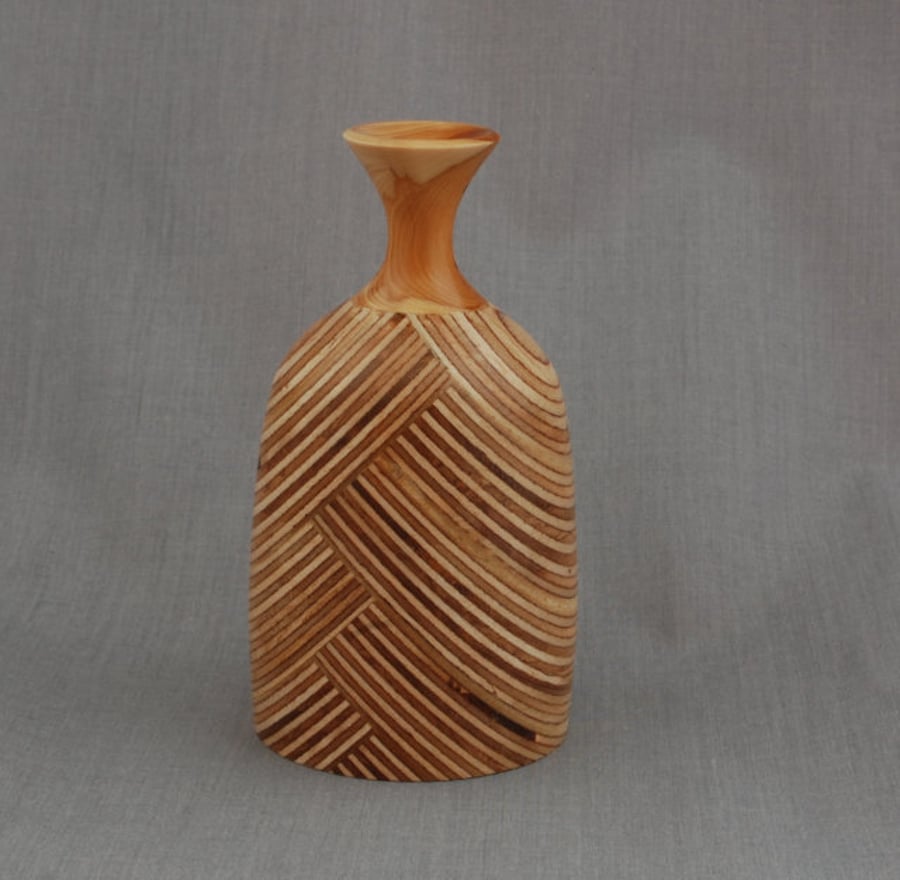 Geometric Grass Pot 