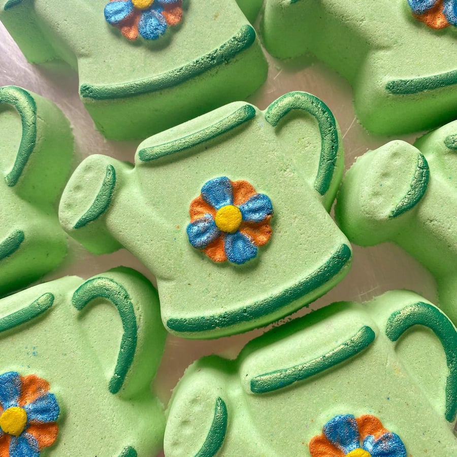 Image of Watering Can Bath Bomb