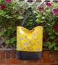 Tote bag with zip; foxes on yellow
