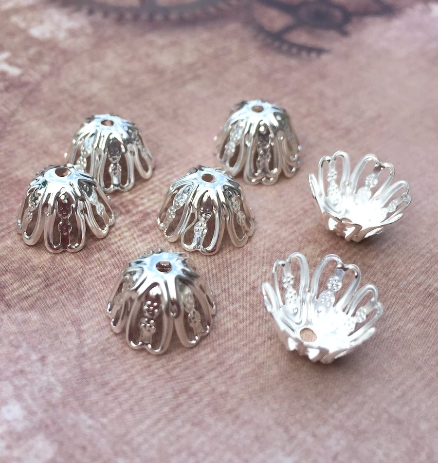 Pack of 100 – Iron 6 Petal Filigree Bead Caps Cord Ends Findings Silver