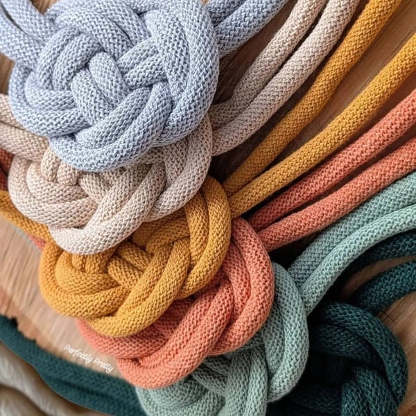 The 'Statement Knot' Chunky Macramé Necklace