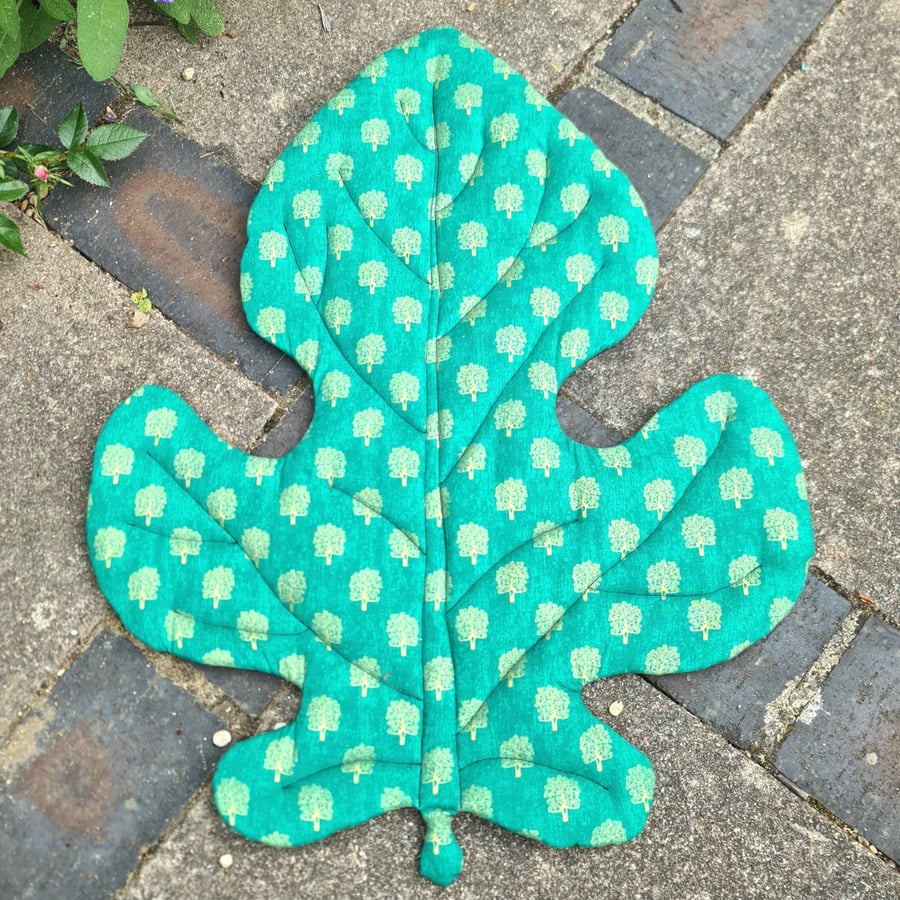 Mulberry Leaf Mat - Golden Trees