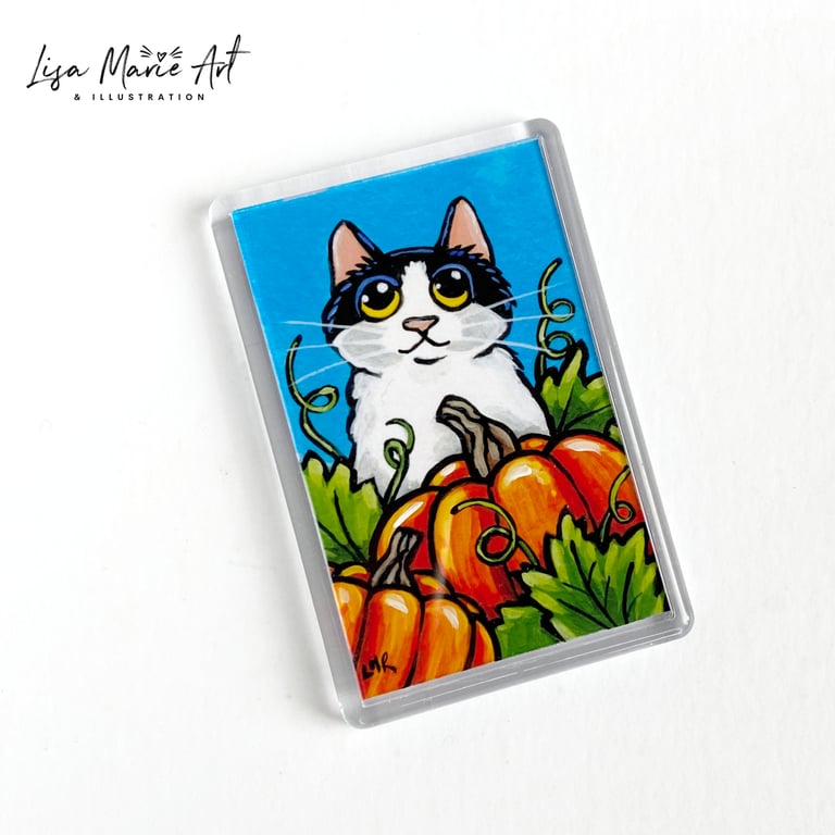Black & White Cat with Pumpkins – Slight Seconds Fridge Magnet (70x45mm)