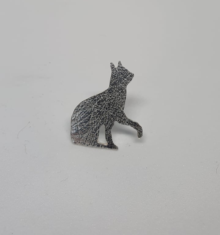 Cat brooch or tie pin