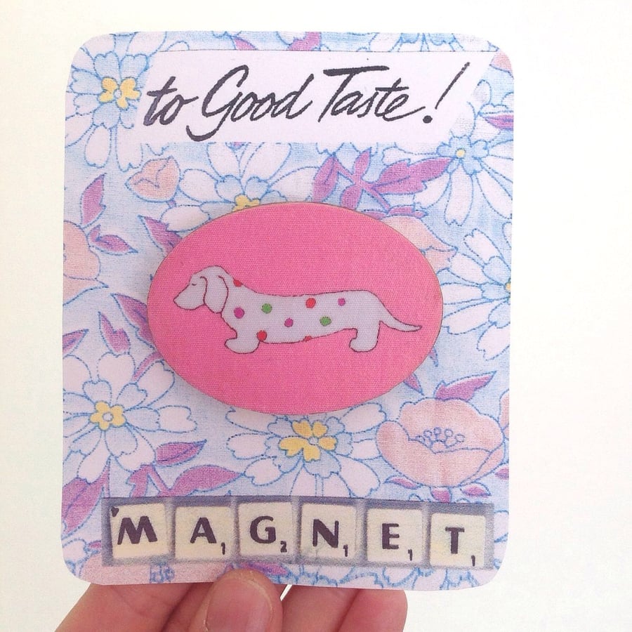 Magnet, Dachshund Sausage Dog Illustrated Magnet In Pink