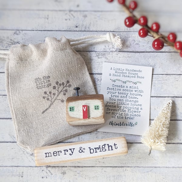 Little Wooden Handmade House in a Bag with Christmas Tree 'Merry & Bright' 