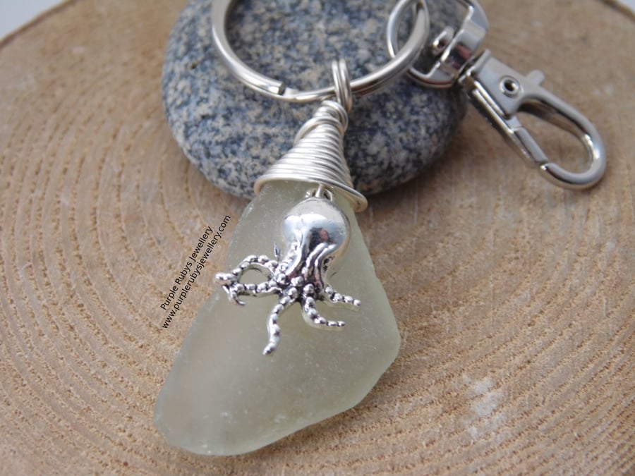 Pale Green Sea Glass with Octopus Charm Bag Charm Keyring K343