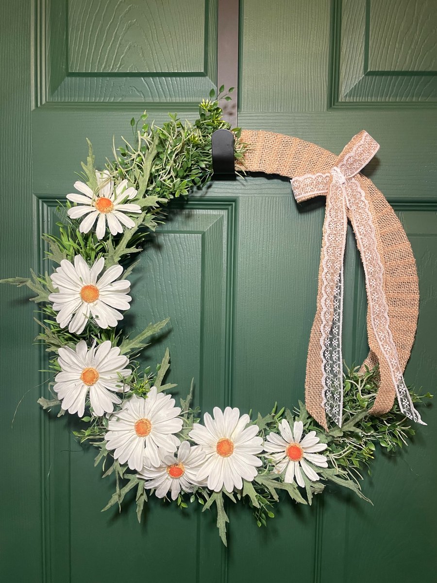 Handmade 17" Rustic Daisy Floral Door Wreath 