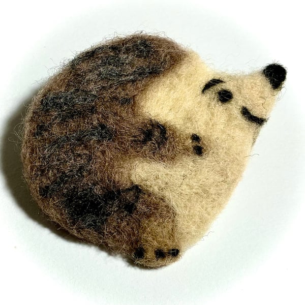 Hedgehog - Needlefelted Brooch