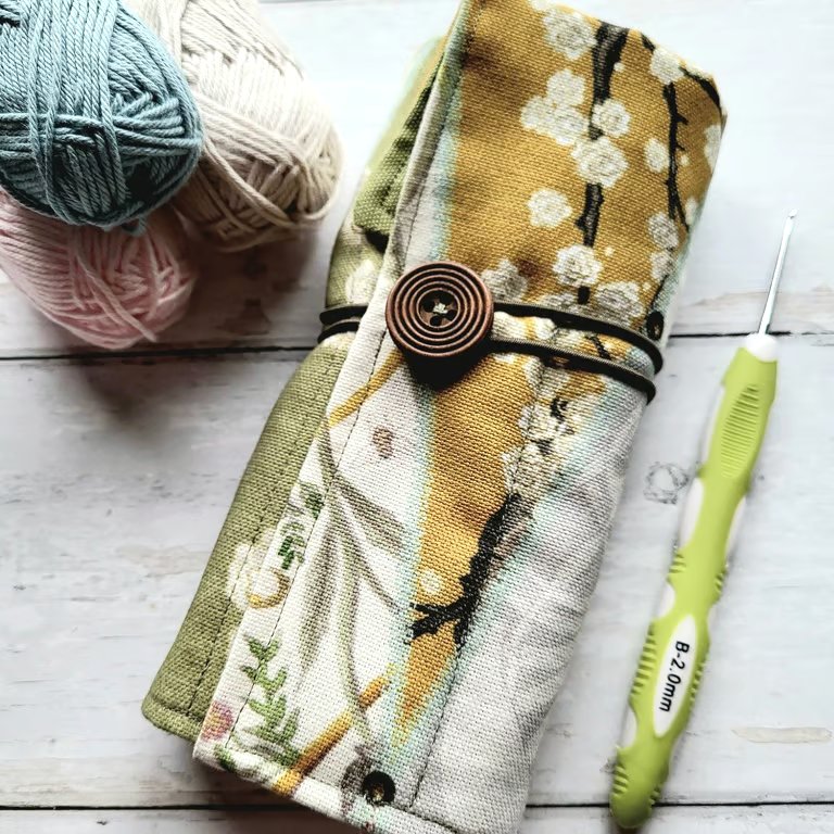 French Chateau Crochet Hook Roll