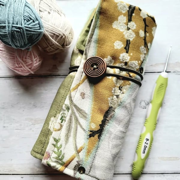 French Chateau Crochet Hook Roll