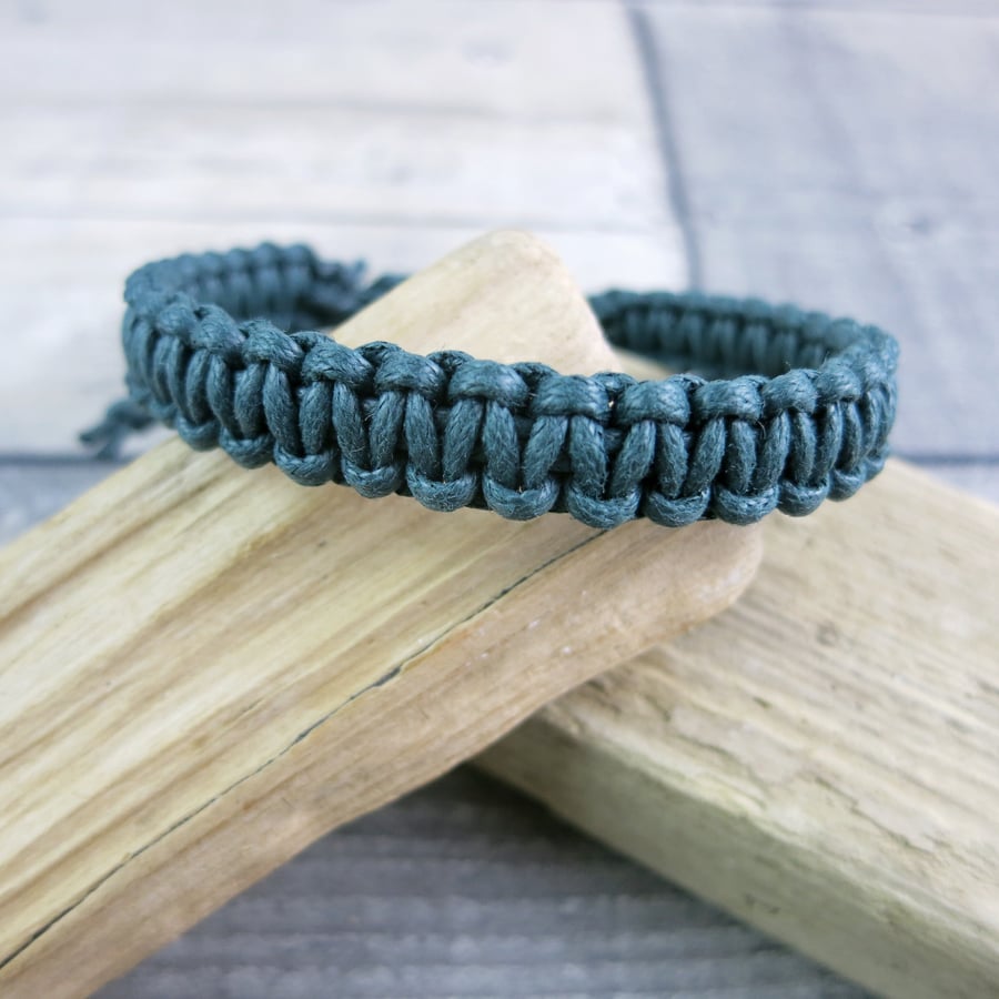 Mens Cotton Cord Macrame Bracelet - Sea Green