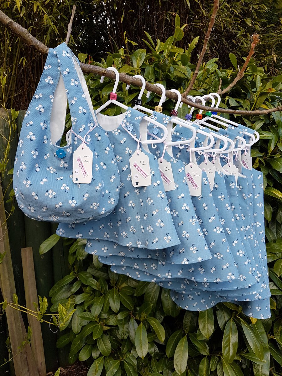 Age: 3-4y. Pale Blue Daisy Needlecord dress. 