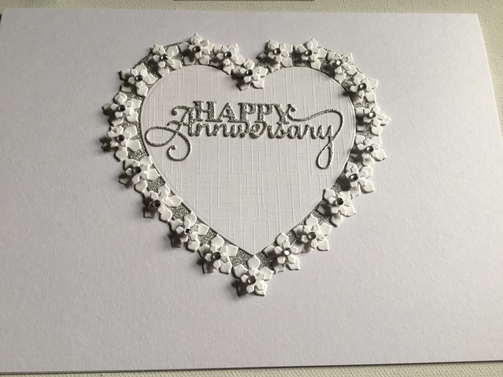 Anniversary card. Silver Anniversary card. Handmade card with flowers. Ref 049