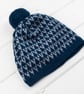 PERFECTLY IMPERFECT Arrow pom pom hat - diesel and seal