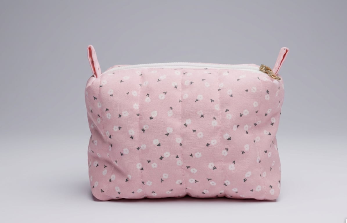 Luxury Quilted boxed,  zipped bag for all your neccessities! Make Up Bag. Quilt